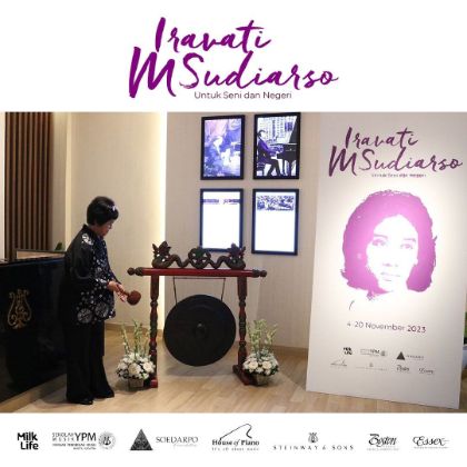 /news-indonesia/Pameran-IRAVATI-M-SUDIARSO--UNTUK-SENI-DAN-NEGERI-telah-resmi-dibuka